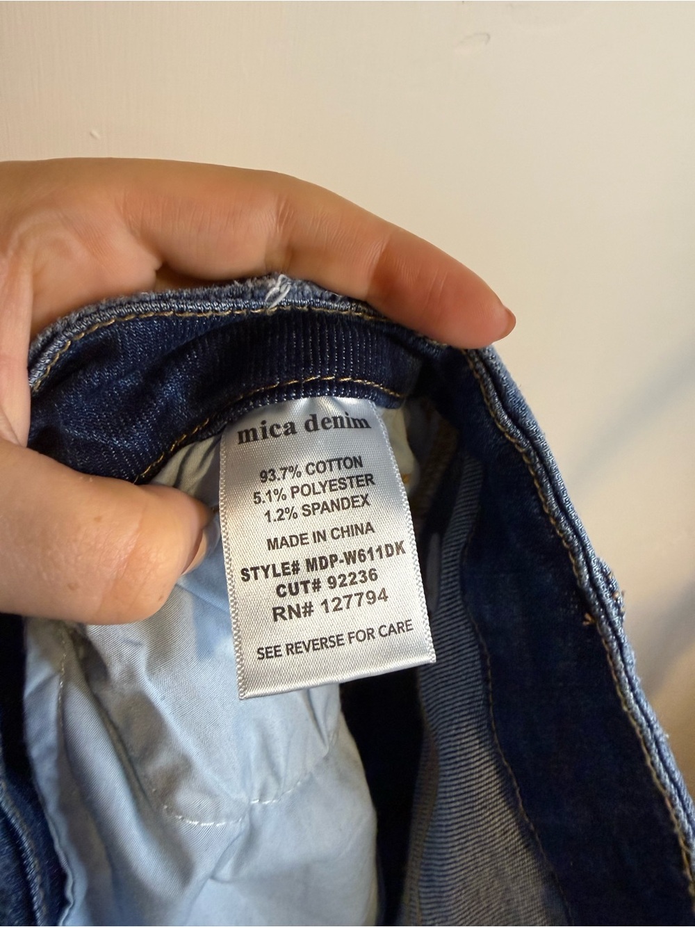 MICA Super High Rise Dark Wash Skater Flare Jeans Sz 25 - Picture 9 of 9